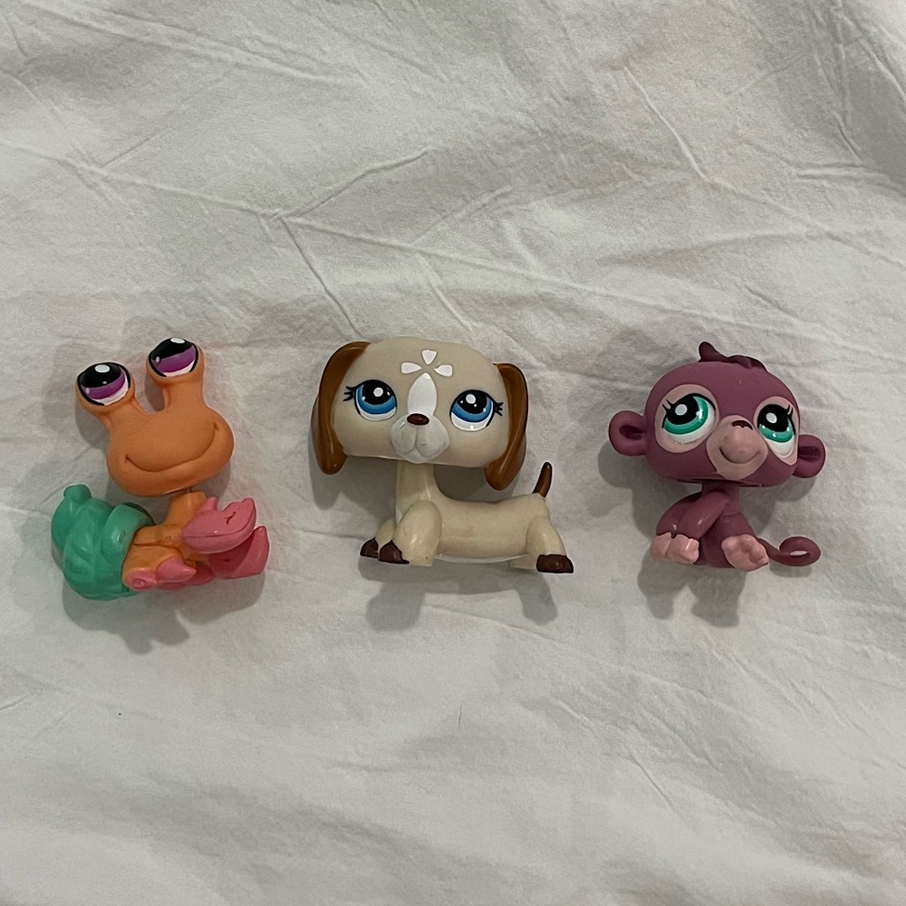 Littlest Pet Shop Swim and Sand Adventure (#1491, #1492, 1493)